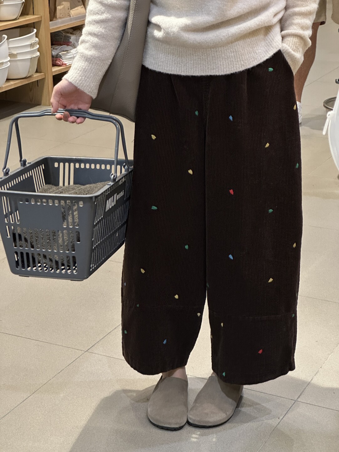 Japanese Heart Embroidery Corduroy Loose Lantern Pants Balloon Pants - Image 3