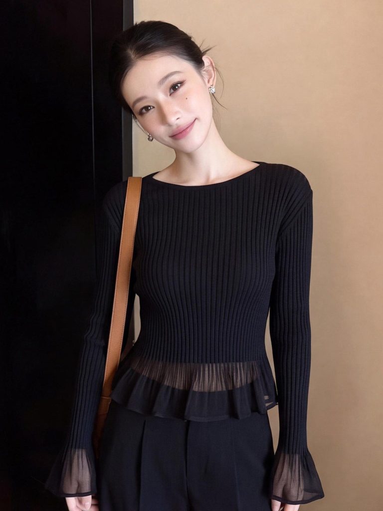 French Style Black Round Neck Mesh Ruffle Knit Top for Women Slimming Flared Sleeve - Style 70061f