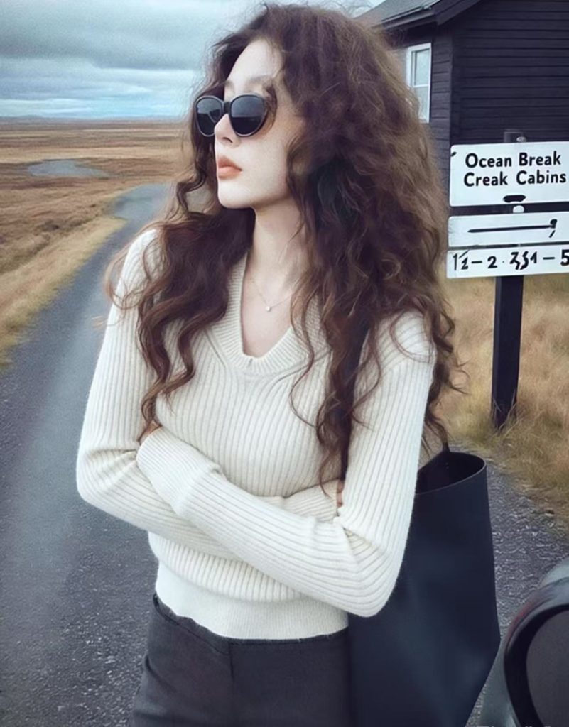 Women's Retro V-Neck Long Sleeve Knit Sweater in Apricot - Style b9d639